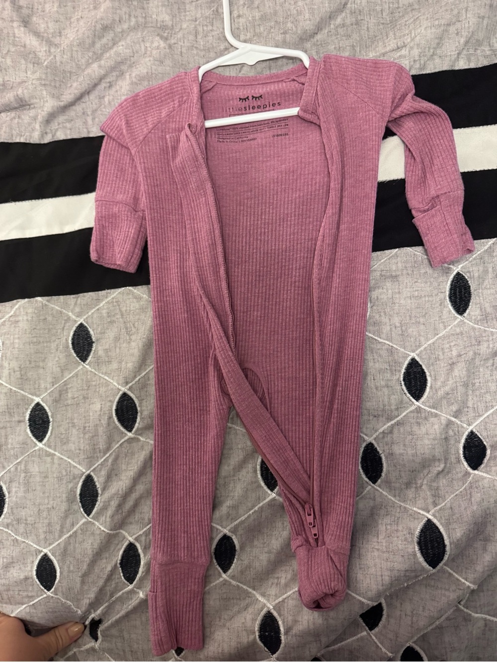 Little Sleepies Ribbed Mulberry Zippy